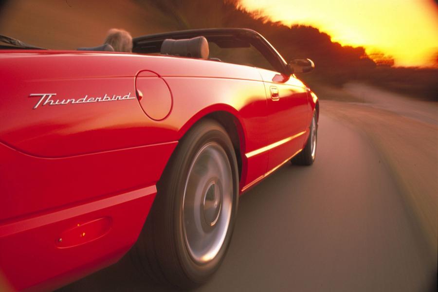  Ford Thunderbird 2002 года  (фото 61 из 161)